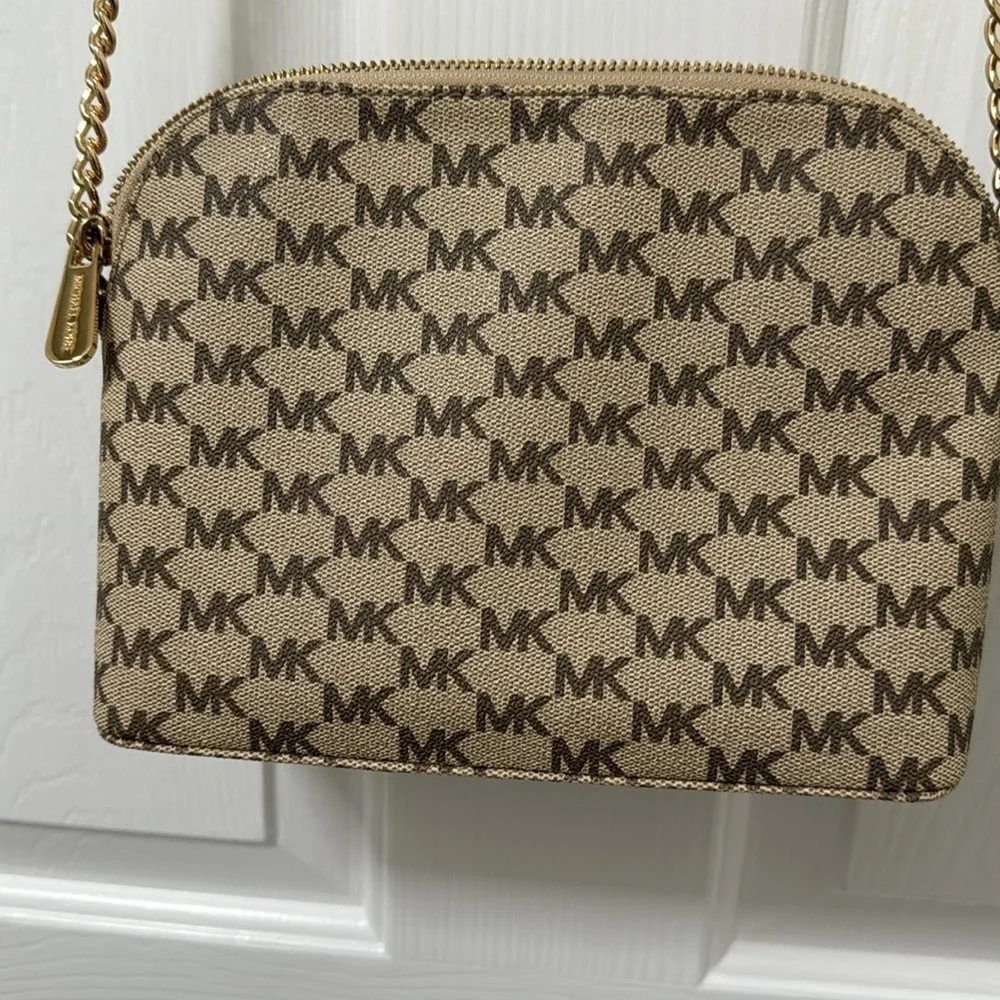 Michael Kors chain and leather strap cross body bag